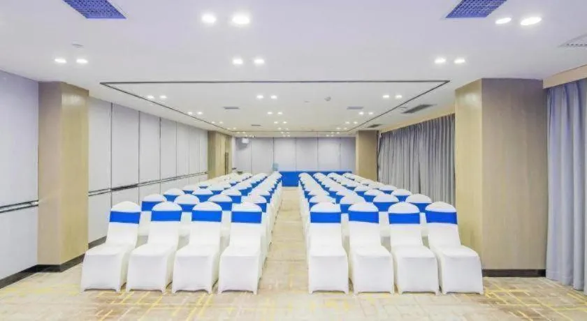 Echarm Hotel Changsha Guihua Park Metro Station