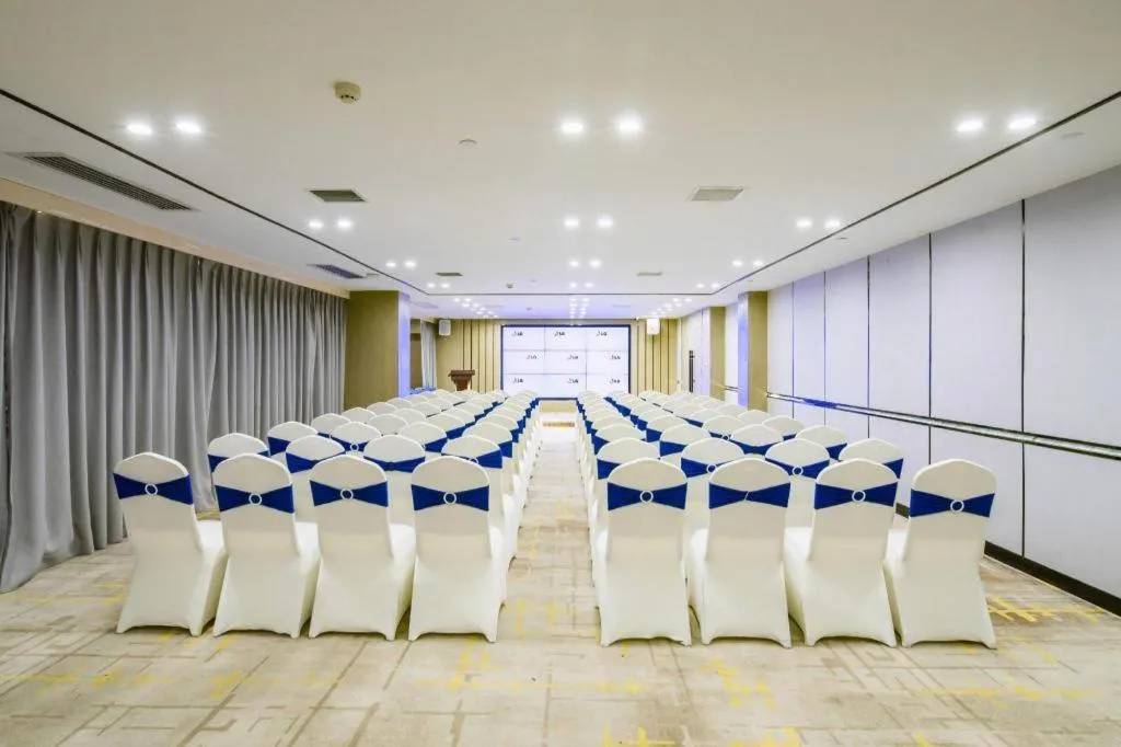 Echarm Hotel Changsha Guihua Park Metro Station