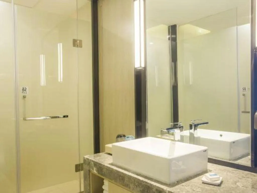 Echarm Hotel Xinyu Railway Station Baoshi Park