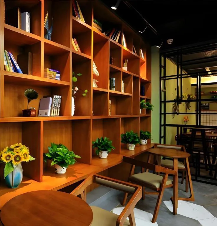 Immersing Hotel Guilin Two Rivers and Four Lakes Dongxi Alley