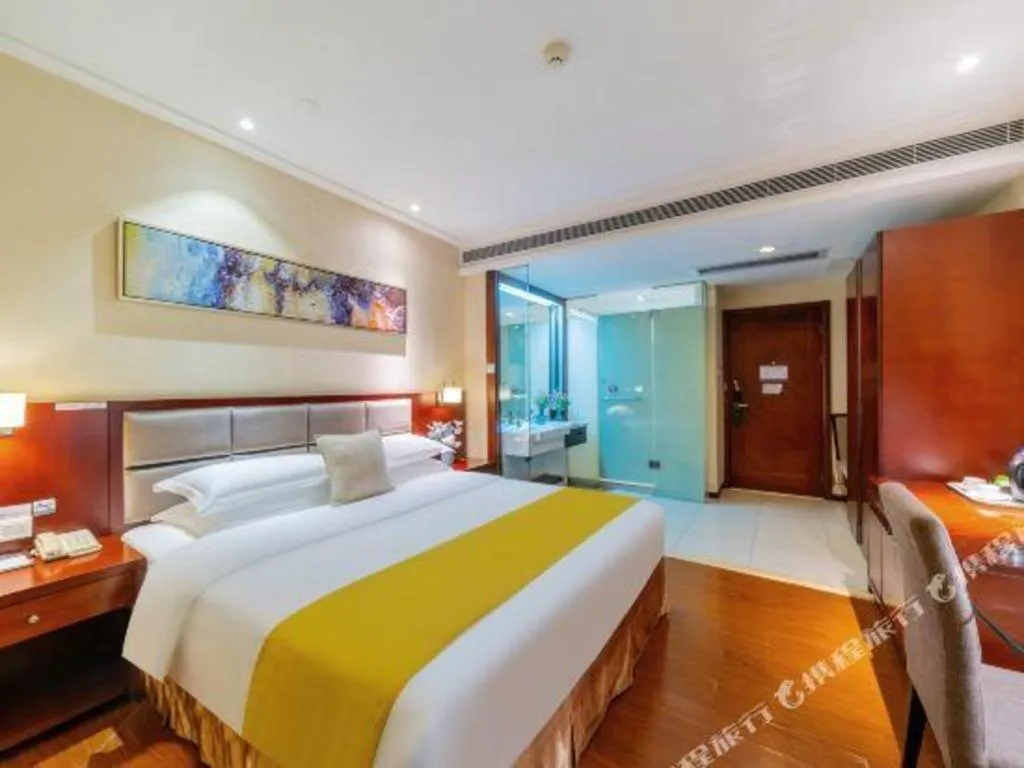 Bed in Borrman Hotel Guangzhou Changlong Shiqiao Metro Station