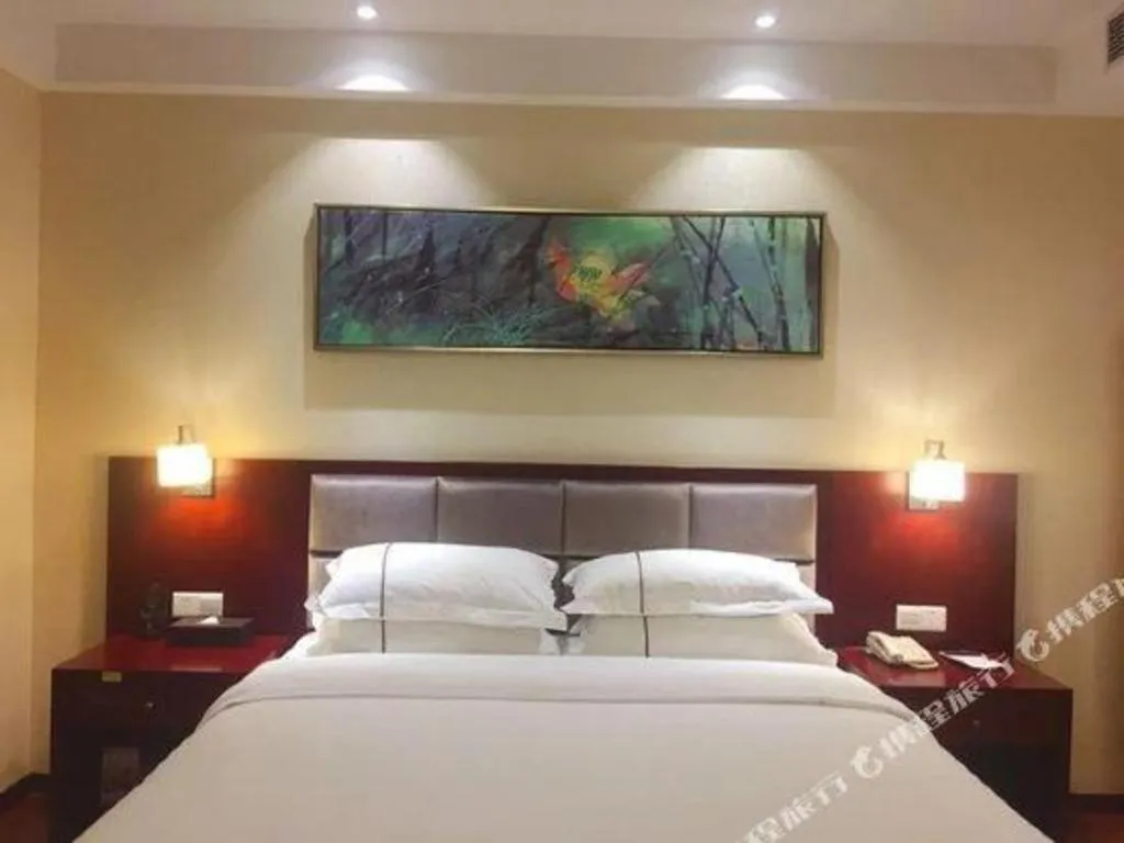 Bed in Borrman Hotel Guangzhou Changlong Shiqiao Metro Station