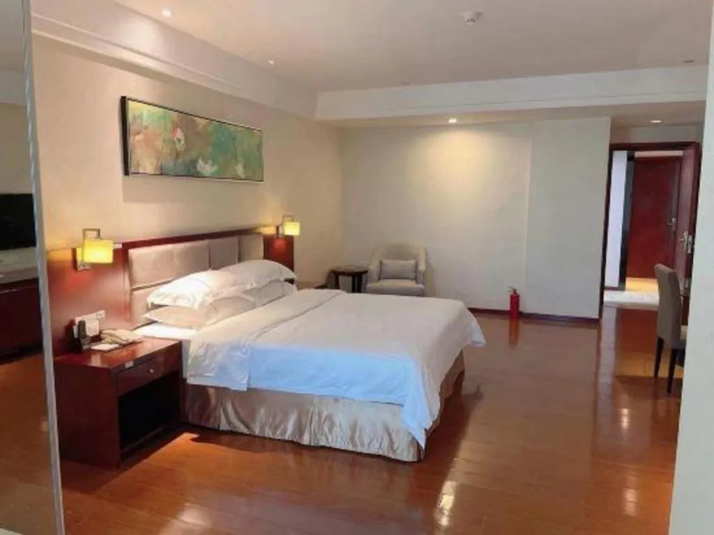 Bed in Borrman Hotel Guangzhou Changlong Shiqiao Metro Station