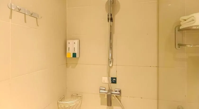 City Comfort Inn Wuhan Children's Hospital Xianggang Road Metro Station