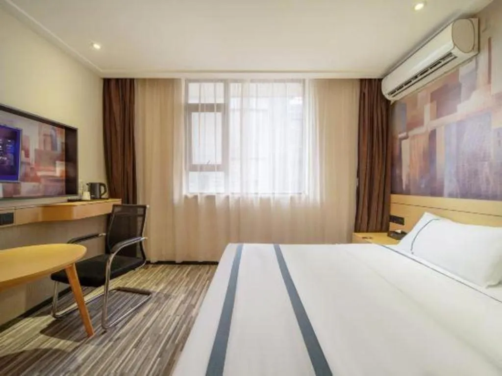 Bed in City Comfort Inn Wuhan Children's Hospital Xianggang Road Metro Station