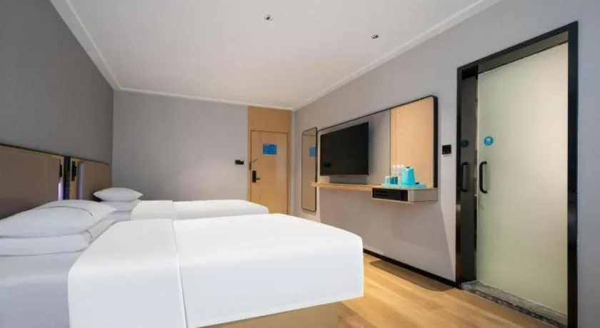 Bed in City Comfort Inn Wuhan Children's Hospital Xianggang Road Metro Station