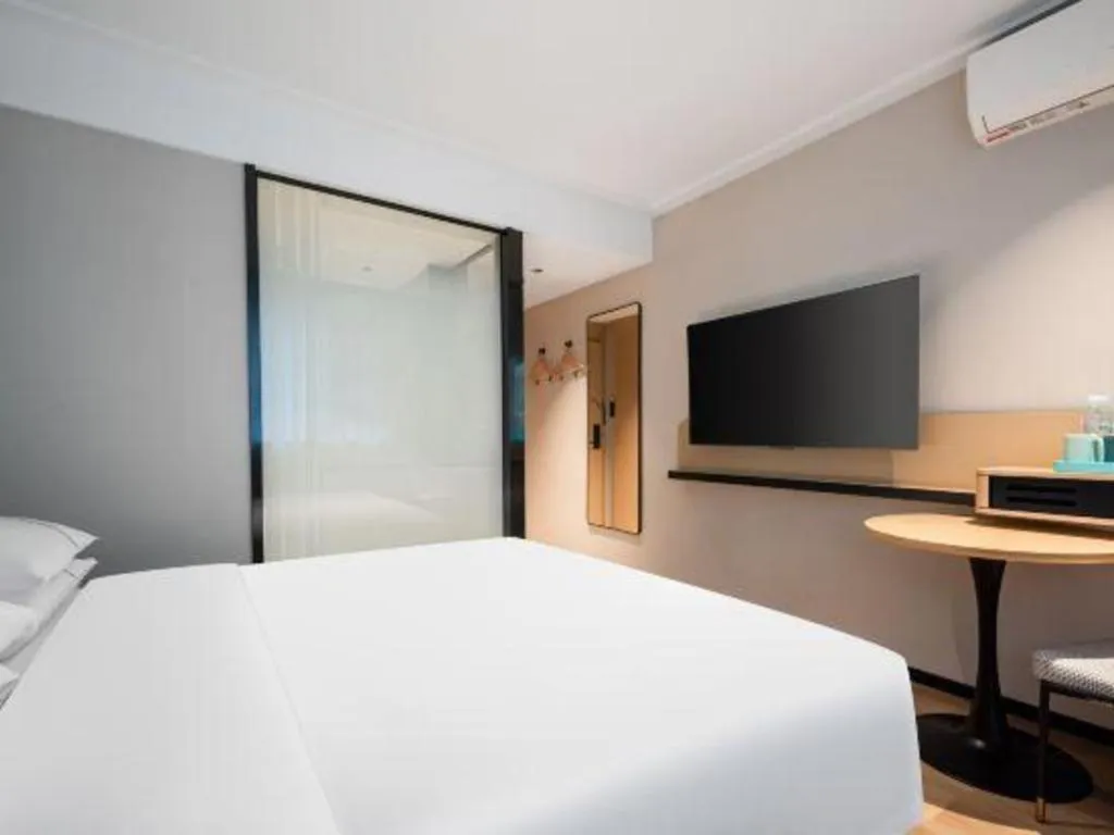 Bed in City Comfort Inn Wuhan Children's Hospital Xianggang Road Metro Station