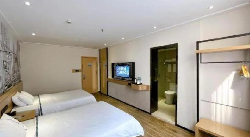 Bed in City Comfort Inn Wuhan Children's Hospital Xianggang Road Metro Station