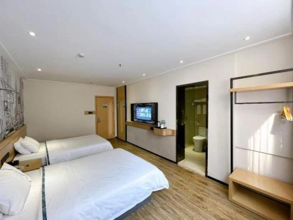 Bed in City Comfort Inn Wuhan Children's Hospital Xianggang Road Metro Station