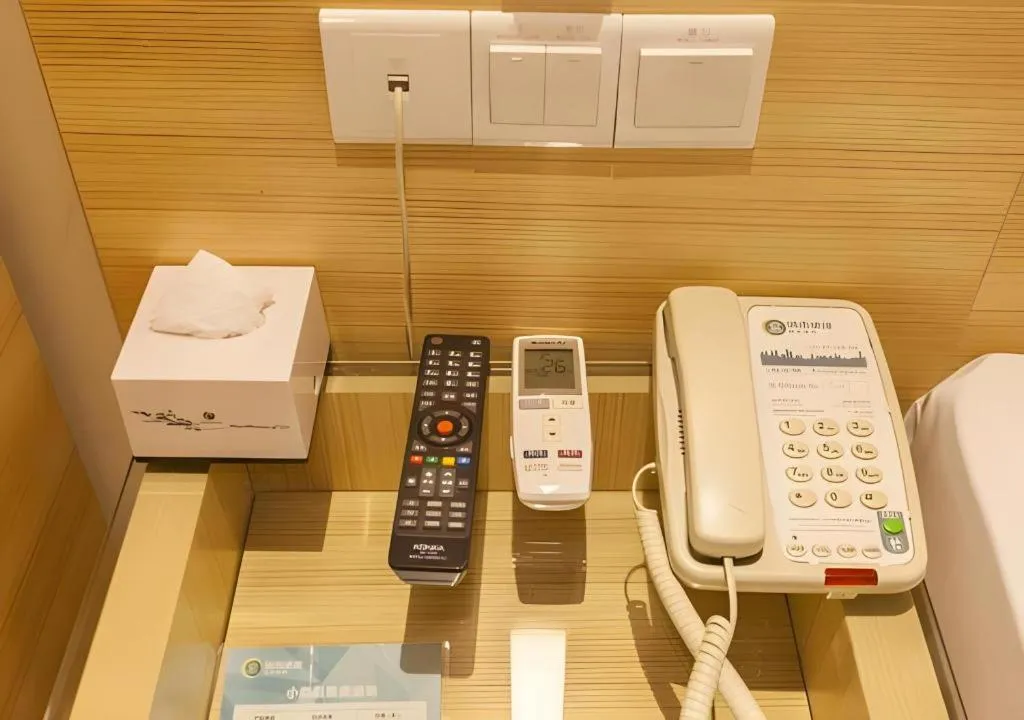 City Comfort Inn Wuhan Children's Hospital Xianggang Road Metro Station