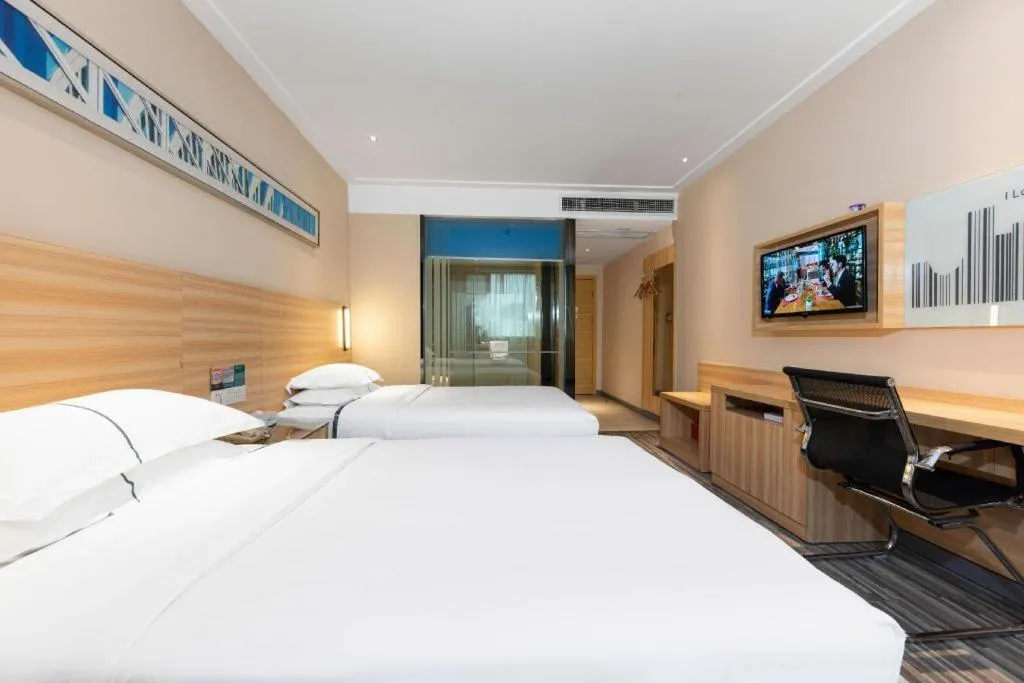 Bed in Jtour Inn Huanggang Hongan Lieshi Lingyuan