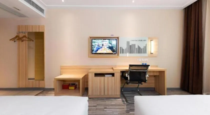 Bed in Jtour Inn Huanggang Hongan Lieshi Lingyuan