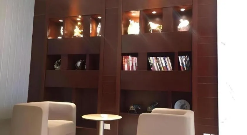 Jtour Inn Huanggang Hongan Lieshi Lingyuan