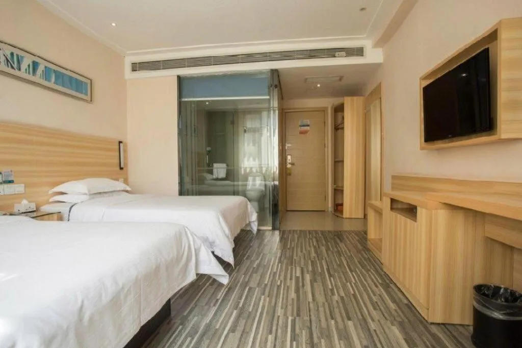 Bed in Jtour Inn Huanggang Hongan Lieshi Lingyuan