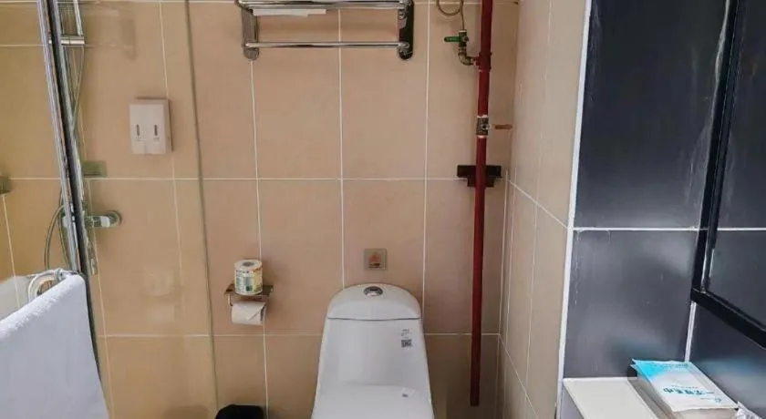 JTOUR Inn Maoming Gaozhou Guabangling Park