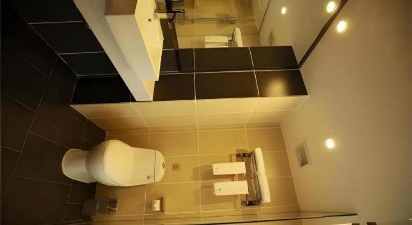 JTOUR Inn Maoming Gaozhou Guabangling Park