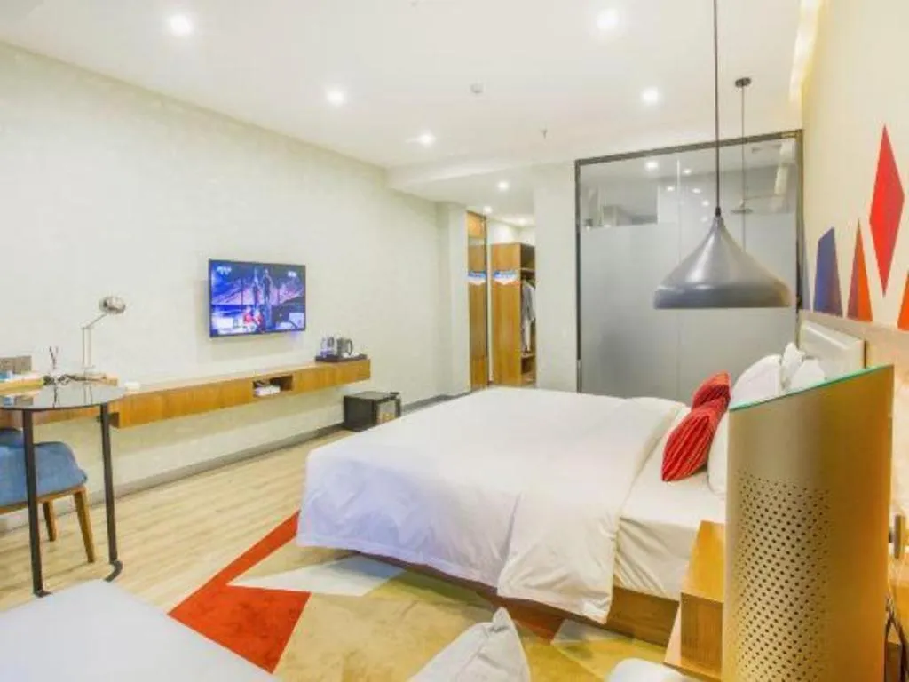 Bed in Borrman Hotel Fangchenggang High-speed Railway North Station Crystal International