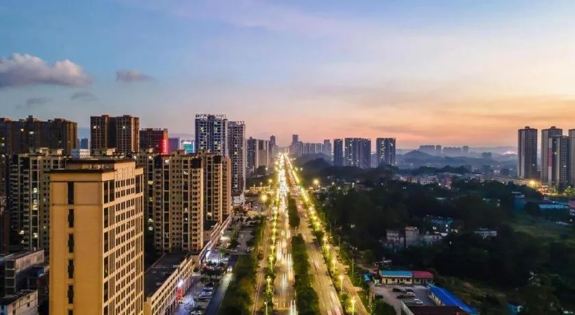 Borrman Hotel Fangchenggang High-speed Railway North Station Crystal International