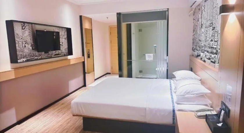 Bed in City Comfort Inn Wuhan Jiqing Street Dazhi Road Metro Station