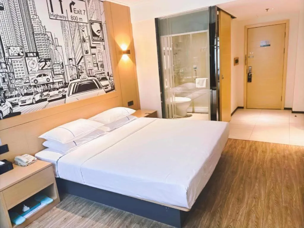 Bed in City Comfort Inn Wuhan Jiqing Street Dazhi Road Metro Station
