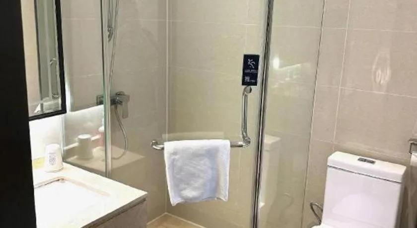 City Comfort Inn Shenzhen Exhibition Center North Huaqiang Metro Station