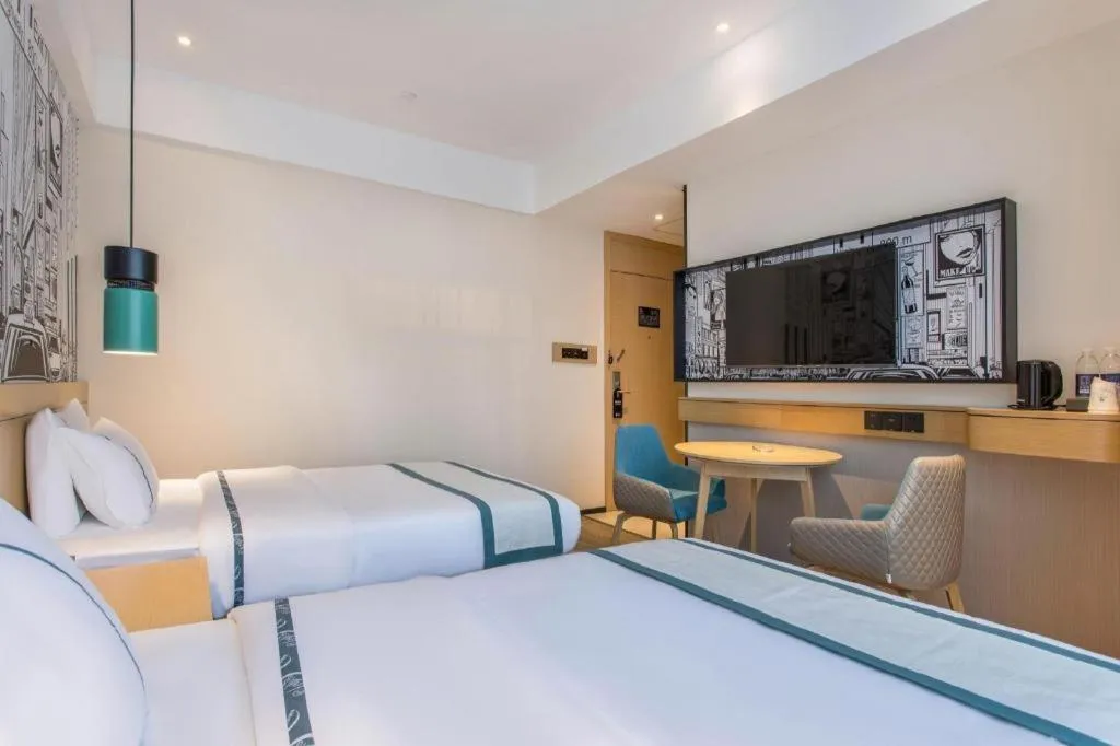 Bed in City Comfort Inn Shenzhen Exhibition Center North Huaqiang Metro Station