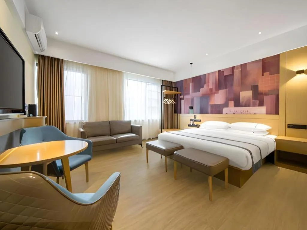 Bed in City Comfort Inn Shenzhen Exhibition Center North Huaqiang Metro Station