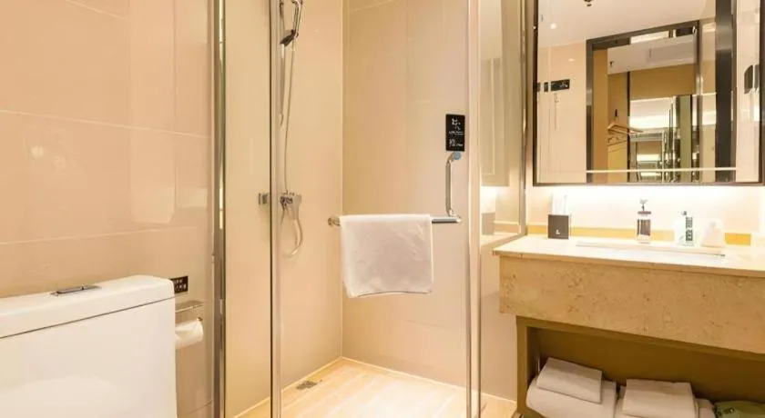 City Comfort Inn Shenzhen Exhibition Center North Huaqiang Metro Station