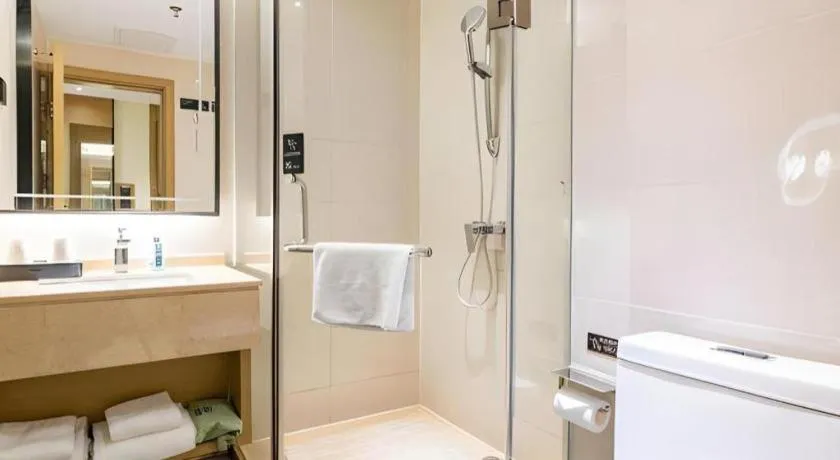 City Comfort Inn Shenzhen Exhibition Center North Huaqiang Metro Station