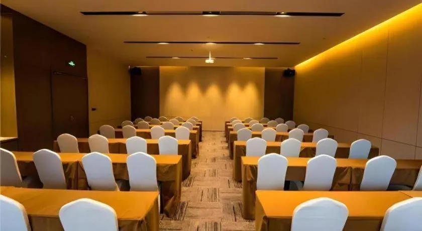 Echarm Plus Hotel Nanning East Station