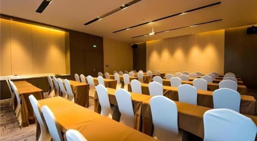 Echarm Plus Hotel Nanning East Station