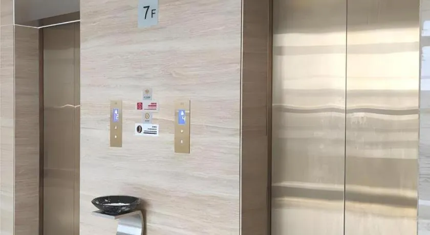 JTOUR Inn Yizhou Hechi College Pedestrian Street