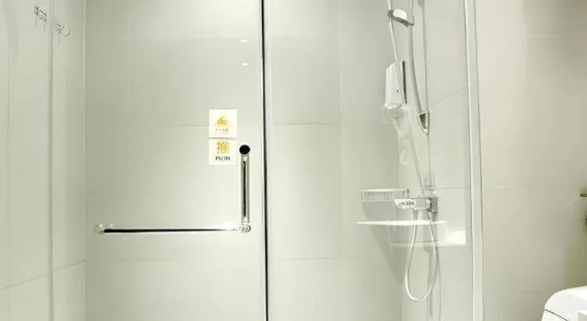 JTOUR Inn Yizhou Hechi College Pedestrian Street