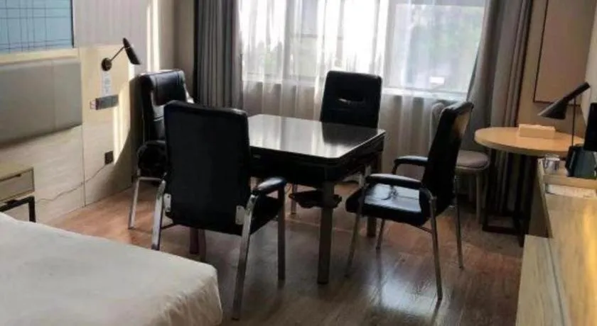 Bed in Echarm Hotel Liuzhou High-speed Railway Station