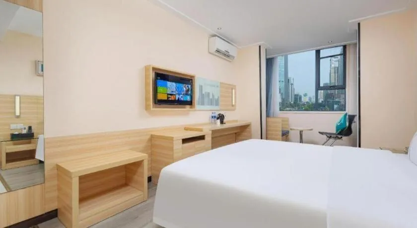 Bed in City Comfort Inn Wuhan Zhongnan Road Fujiaopo