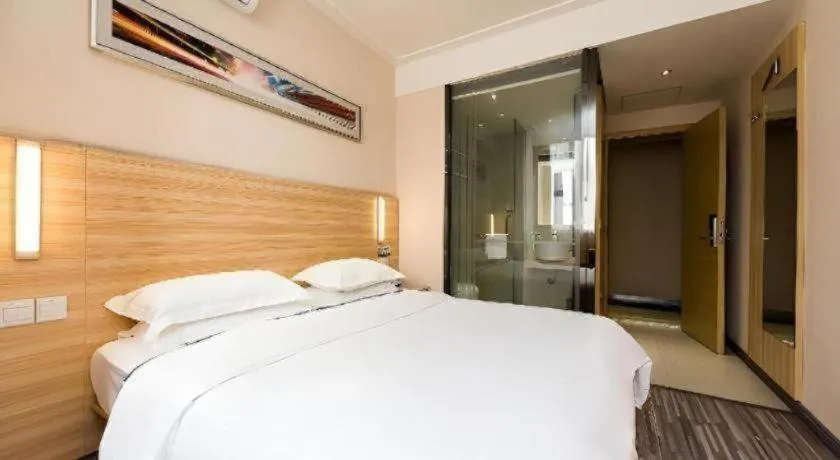 Bed in City Comfort Inn Wuhan Zhongnan Road Fujiaopo