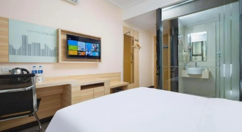 Bed in City Comfort Inn Wuhan Zhongnan Road Fujiaopo