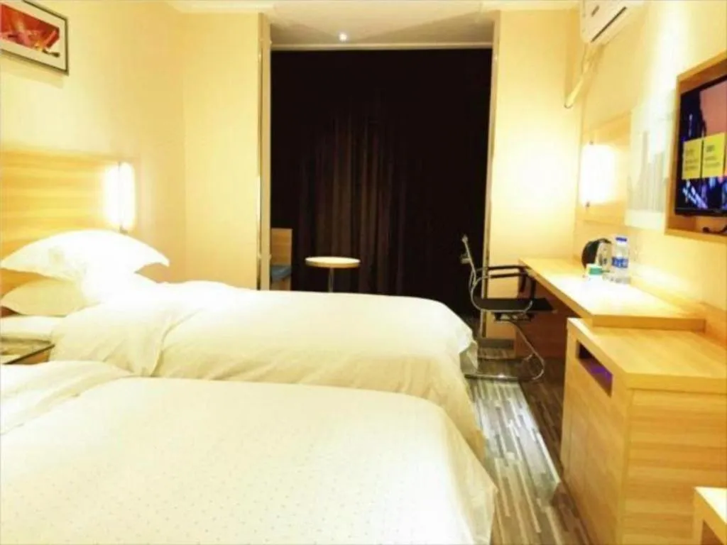 Bed in City Comfort Inn Wuhan Zhongnan Road Fujiaopo