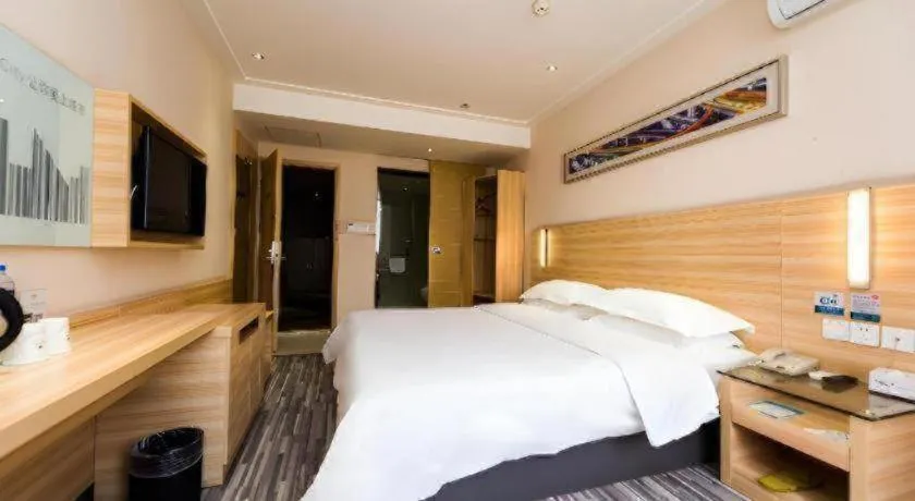 Bed in City Comfort Inn Wuhan Zhongnan Road Fujiaopo