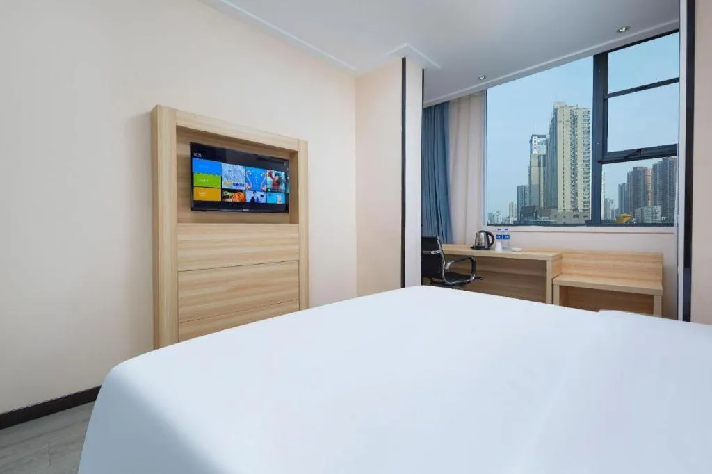 Bed in City Comfort Inn Wuhan Zhongnan Road Fujiaopo