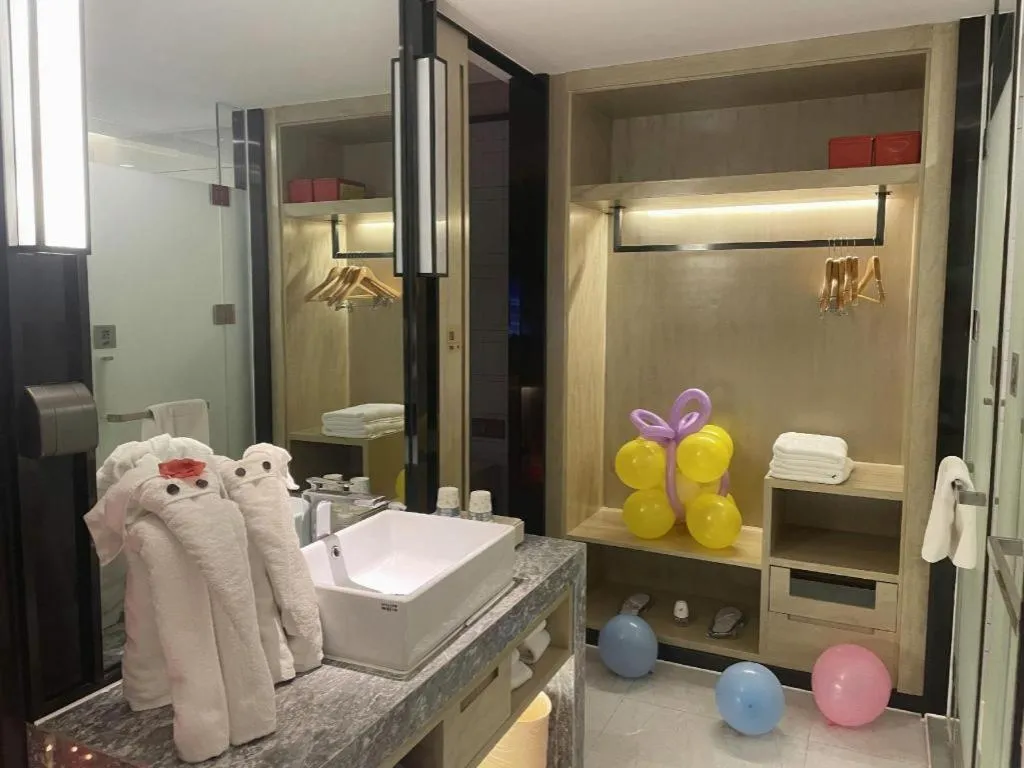 Echarm Hotel Nanning Qingxiu Mountain