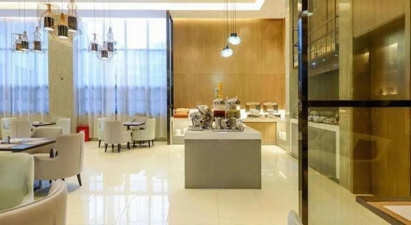 Echarm Hotel Nanning Qingxiu Mountain