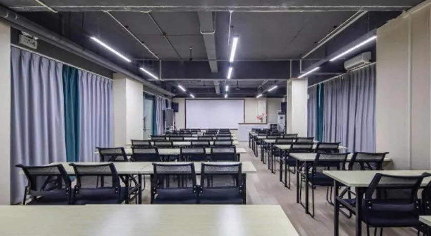 City Comfort Inn Guangzhou Renhe Metro Station Huatong Plaza