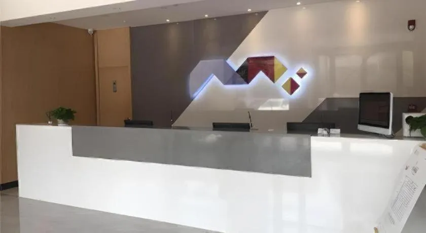 Borrman Hotel Wuhan Yangluo Metro Station Shenshuigang