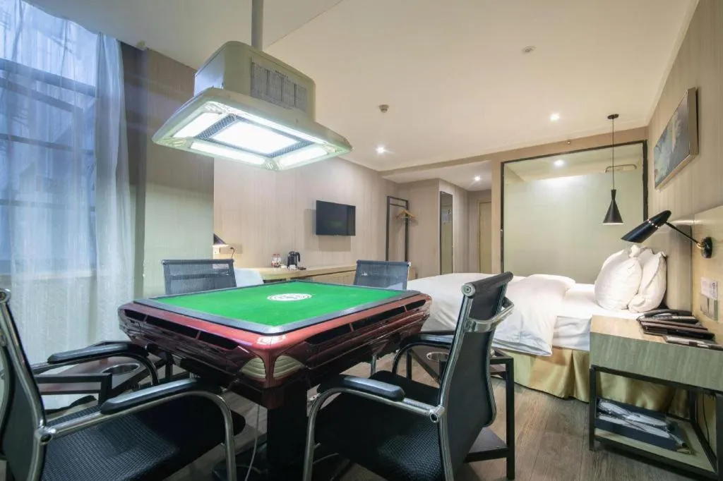 Borrman Hotel Wuhan Yangluo Metro Station Shenshuigang