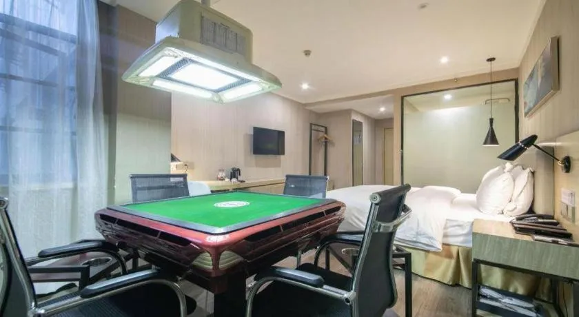 Borrman Hotel Wuhan Yangluo Metro Station Shenshuigang