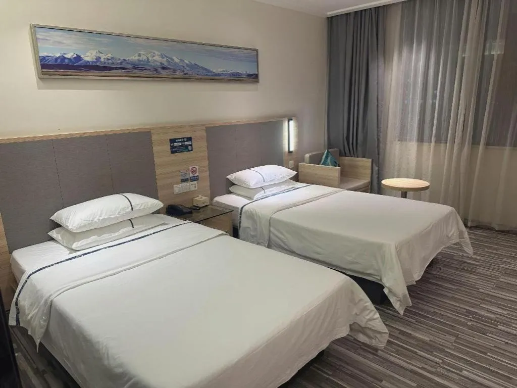 Bed in City Comfort Inn Wuhan University Guangbutun Metro Station