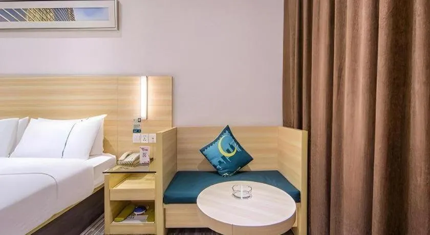 Bed in City Comfort Inn Wuhan University Guangbutun Metro Station