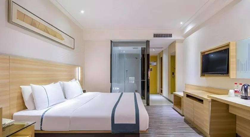 Bed in City Comfort Inn Wuhan University Guangbutun Metro Station