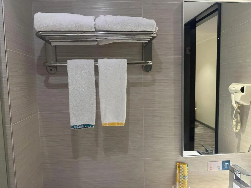 City Comfort Inn Wuhan University Guangbutun Metro Station